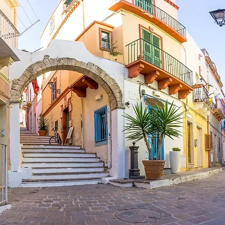 Alba Bed & Breakfast Carloforte (Isola di San Pietro)