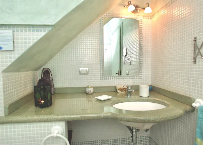 Alba Carloforte (Isola di San Pietro)