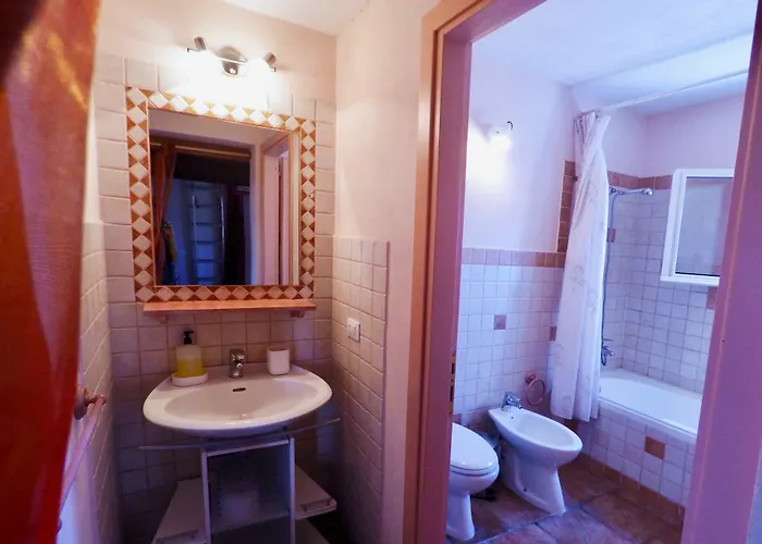 Alba 4* Carloforte (Isola di San Pietro)