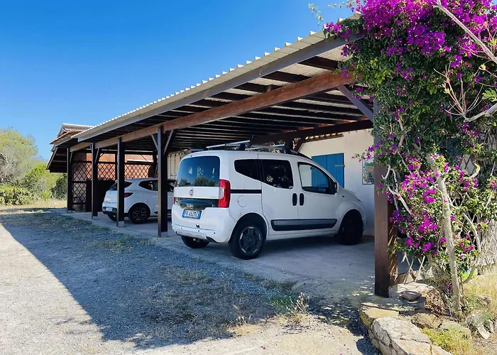 Alba 4* Carloforte (Isola di San Pietro)